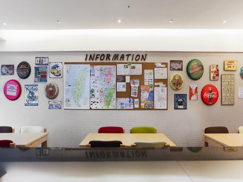 Sleepy Dragon Hostel Taipei Luaran gambar