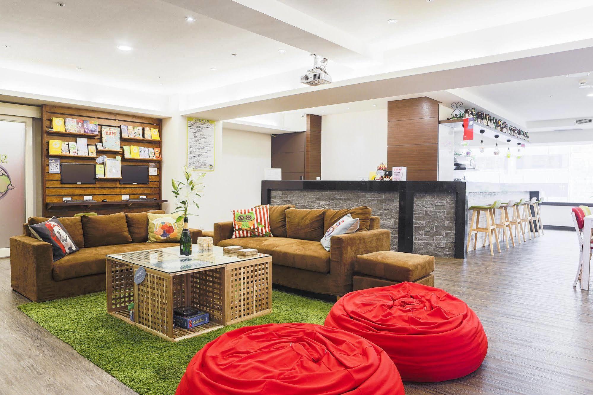 Sleepy Dragon Hostel Taipei Luaran gambar